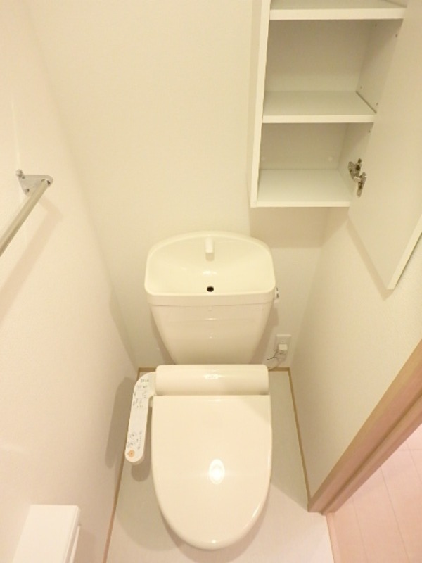 トイレ　図面と現状に相違がある場合には現状を優先