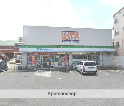 コンビニ　ファミリーマート（コンビニ）まで583m