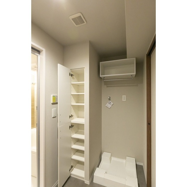 その他　洗濯機置場