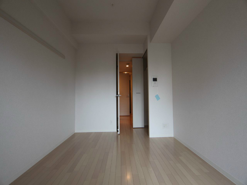 その他部屋・スペース　洋室6.2帖　クローゼット付（収納充実してます）