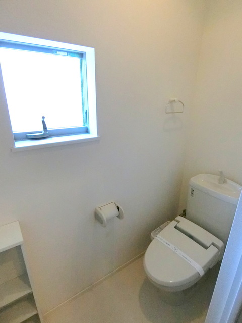 トイレ　ウォシュレット