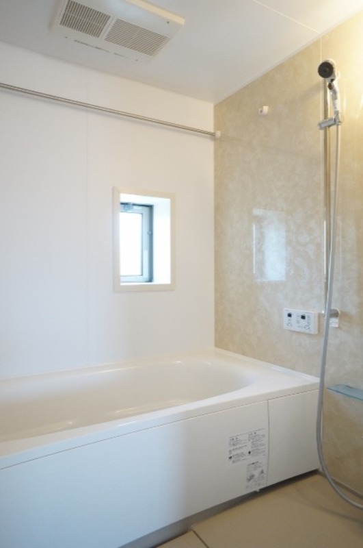 バス・シャワールーム　図面と現状に相違がある場合には現状を優先