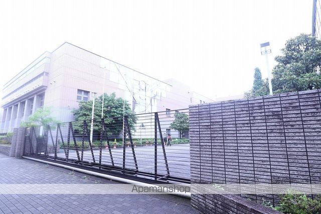 高校・高専　東京都立立川高等学校（高校・高専）まで221m