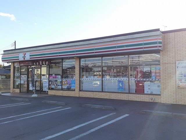 コンビニ　セブンイレブン友部西原店（コンビニ）まで308m