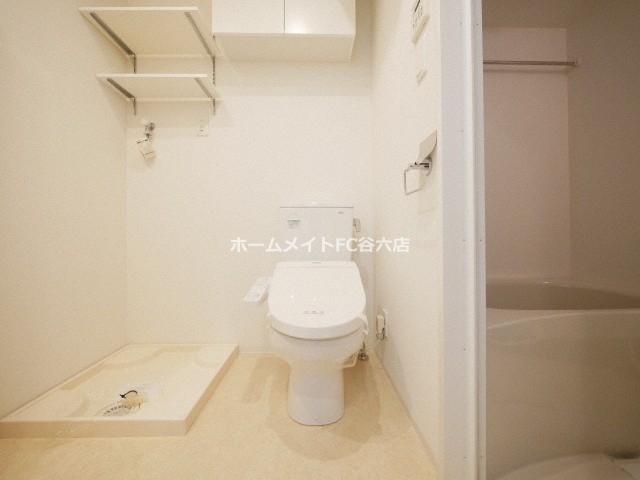 トイレ　セレニテ南森町