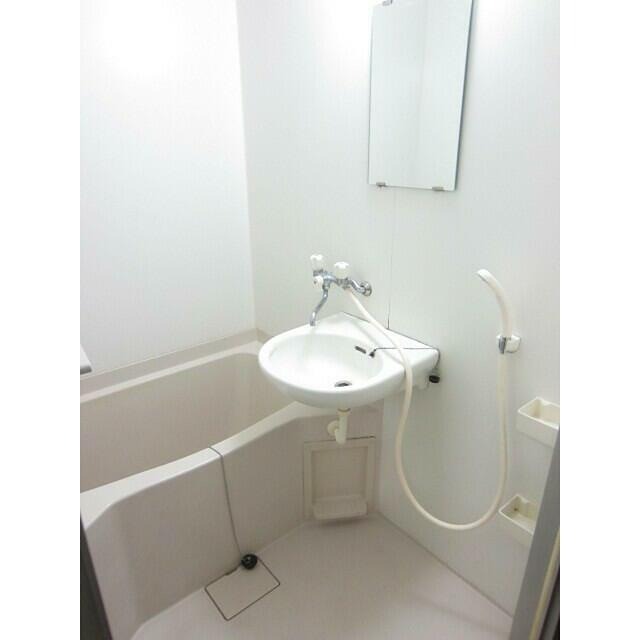 バス・シャワールーム　※同仕様写真