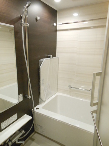 バス・シャワールーム　◆追い焚き機能付バス◆