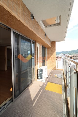 バルコニー　バルコニー付きです