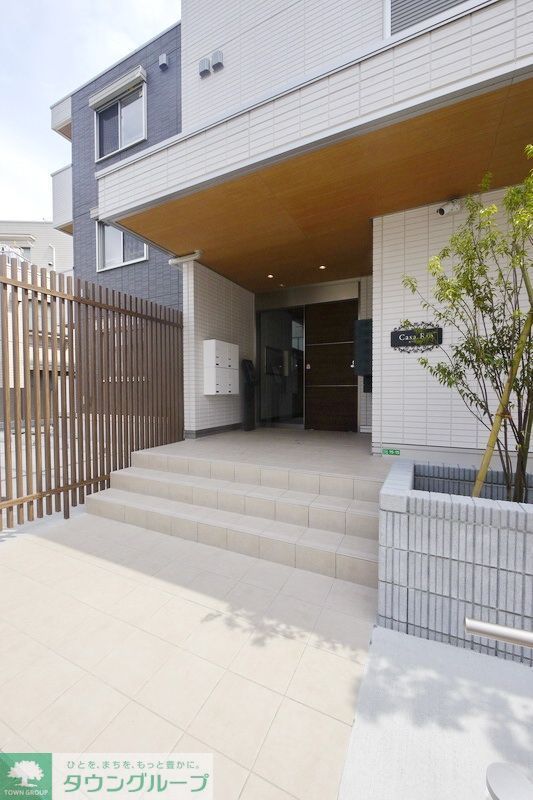 エントランス　エントランス