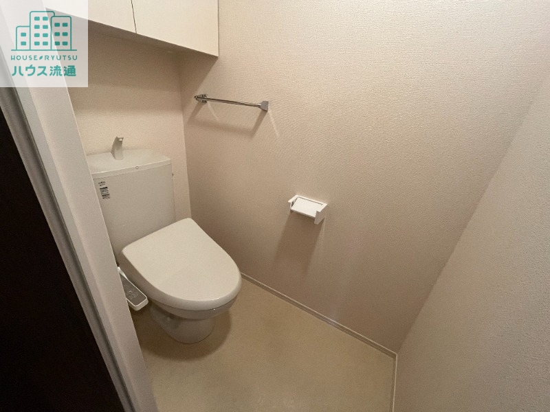 トイレ　※同タイプ別号室のお写真です
