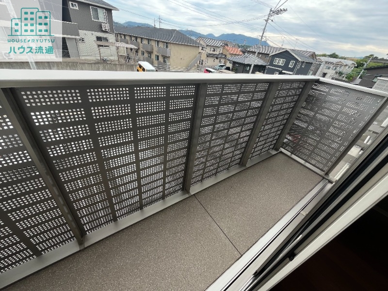 バルコニー　※同タイプ別号室のお写真です
