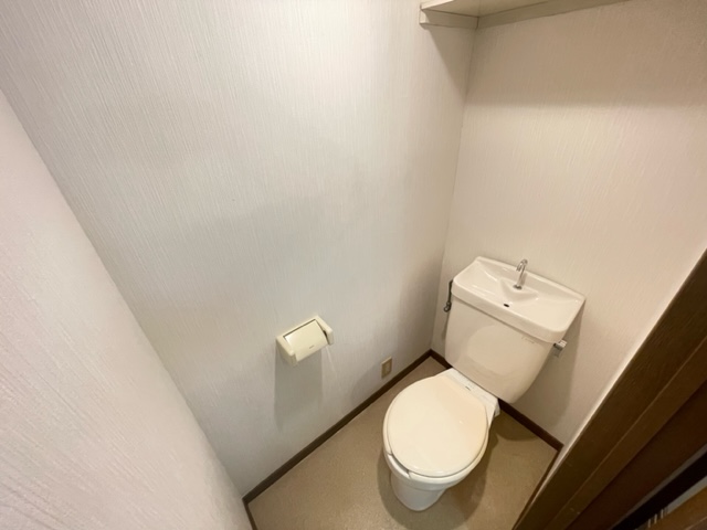 トイレ　※別部屋参考写真