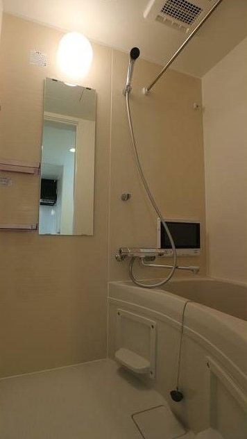 バス・シャワールーム　清潔な浴室！