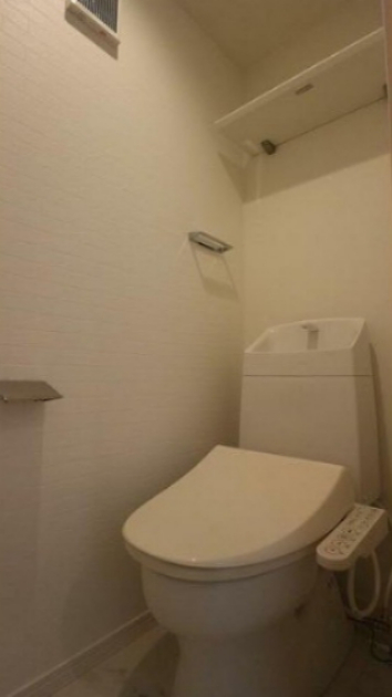 トイレ　シンプルなトイレ！