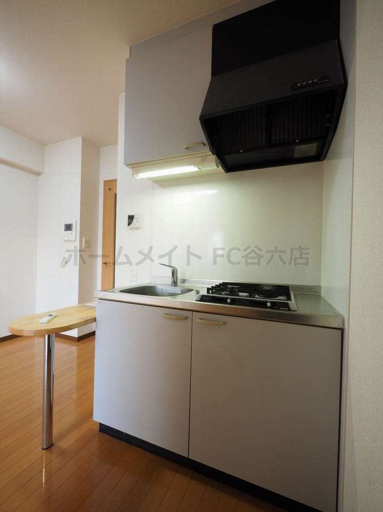 キッチン　ブランクレール谷町