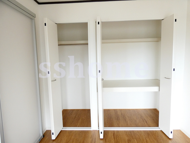 収納　壁一面収納