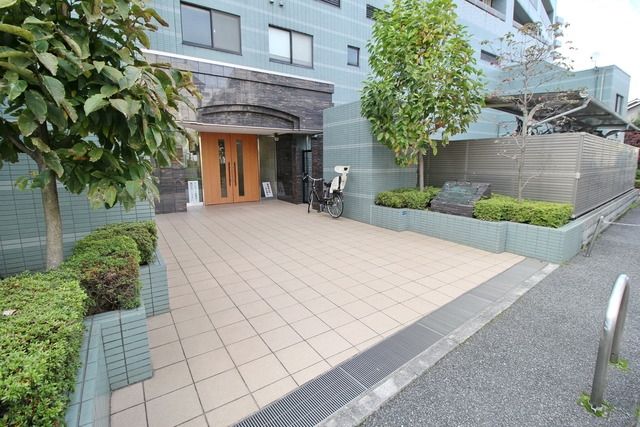 エントランス　★エントランス★