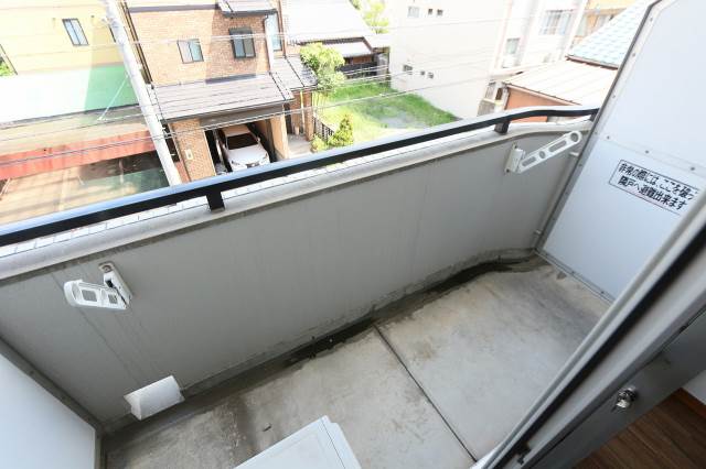 バルコニー　３０５