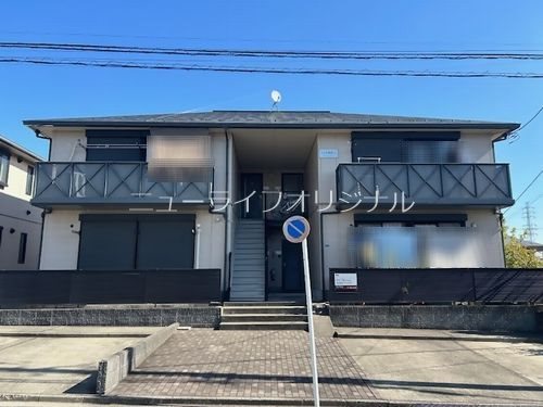 建物外観　積水ハウスの賃貸住宅シャーメゾン。