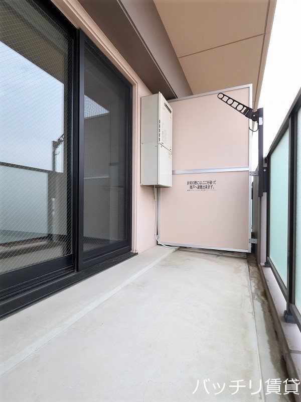 バルコニー　同室タイプ掲載の為現況を優先します。