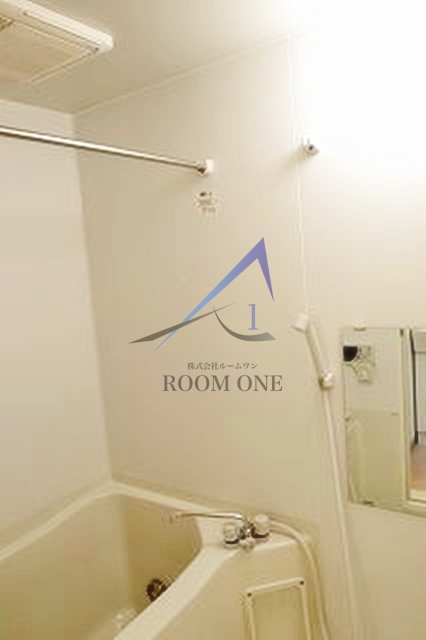 バス・シャワールーム　お風呂です。