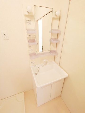 洗面設備　別号室の画像です。ご参考下さい