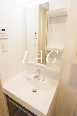 洗面設備　洗面台です。