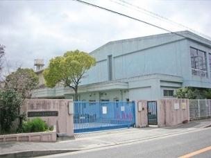 小学校　小学校（小学校）まで980m