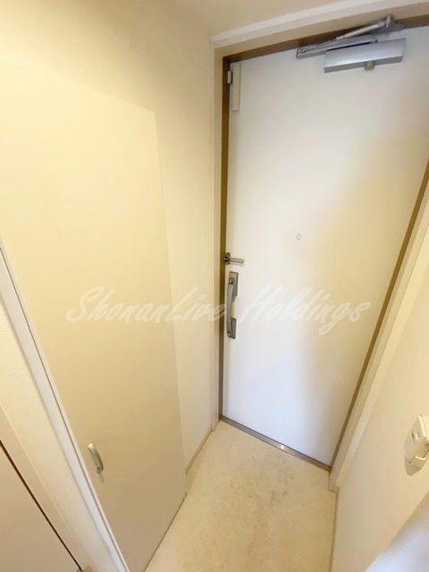 玄関　同施工物件