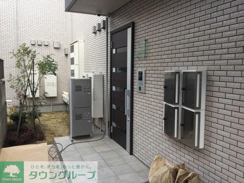 エントランス　エントランス