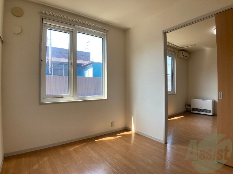 その他部屋・スペース　寝室です。部屋をどう使うかはあなた次第です！