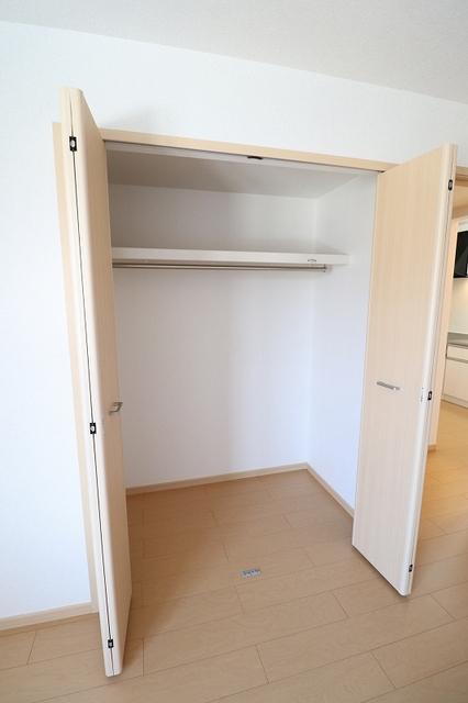 バルコニー　収納