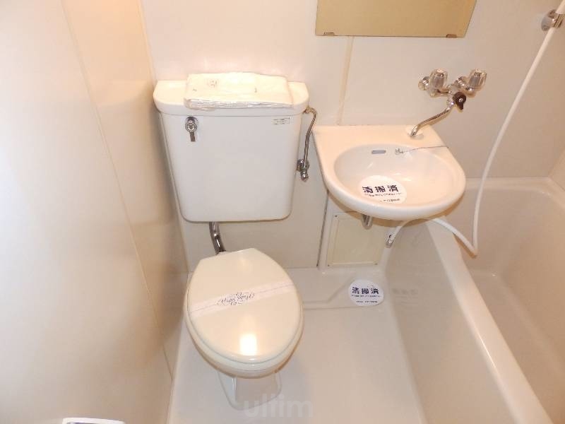 トイレ　※同タイプの他のお部屋です