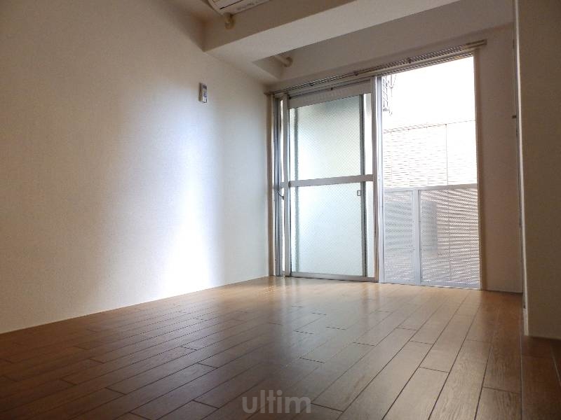 居室・リビング　※同タイプの他のお部屋です