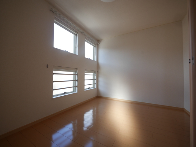 居室・リビング　★陽当たりの良いの明るいお部屋です★