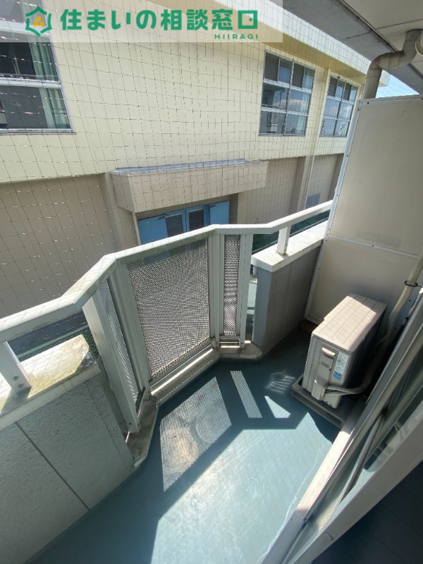 バルコニー　同型