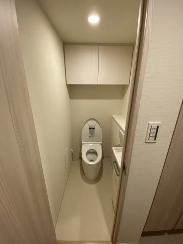 トイレ　ゆったりとした空間のトイレです