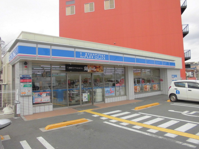コンビニ　ローソン（コンビニ）まで500m