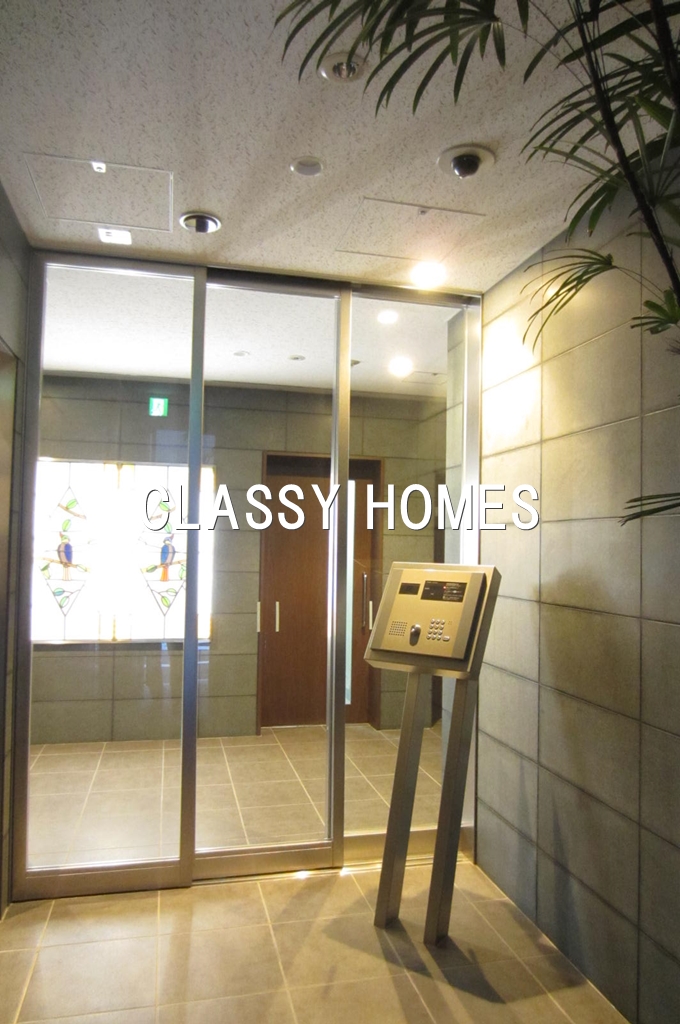 エントランス　2012年竣工　フィヤージュ南桜公園：エントランス