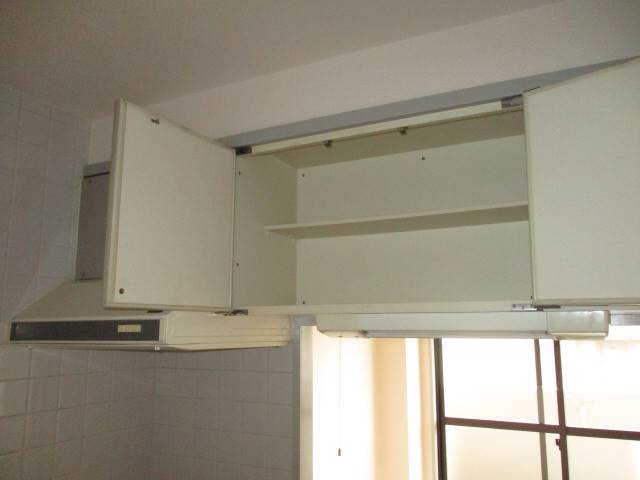 その他　キッチン上部収納