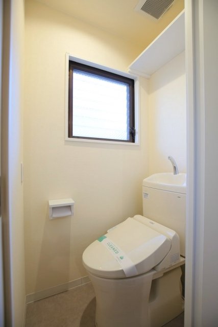 トイレ　シンプルで使いやすいトイレです