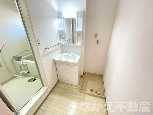 洗面設備　使いやすい洗面所です