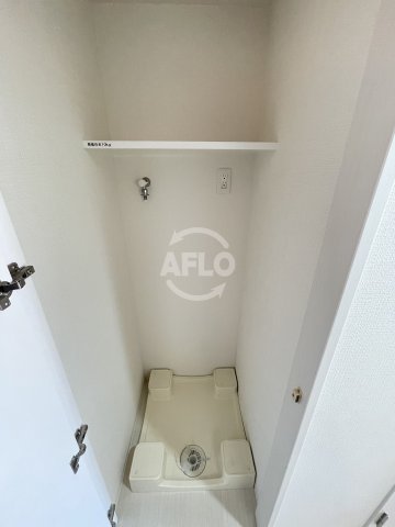 玄関　エスリード弁天町ベイコート　玄関