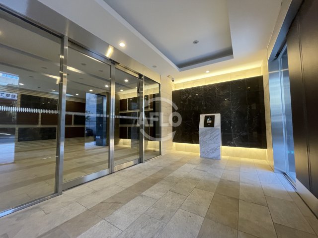 エントランス　エスリード弁天町ベイコート　エントランス