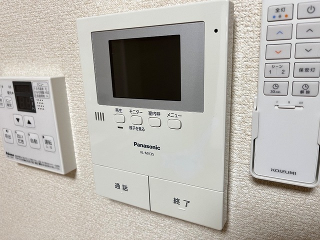 セキュリティ　カメラ付インターホン