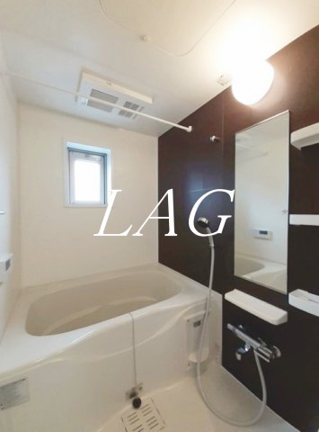 バス・シャワールーム　お風呂です。