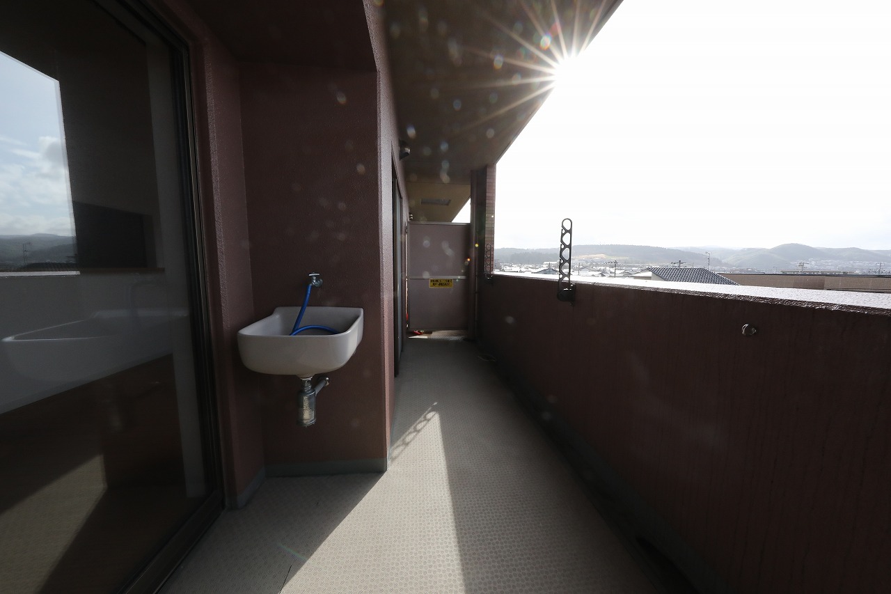 バルコニー　スロップシンク付きのバルコニーです。