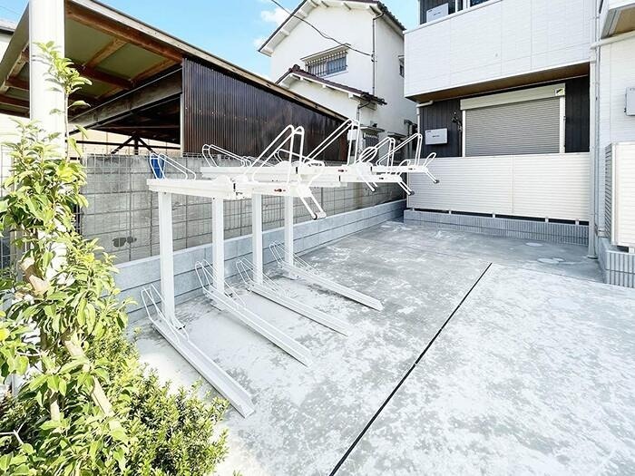 駐車場　駐輪場です