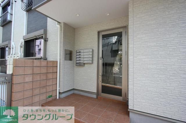 エントランス　エントランス