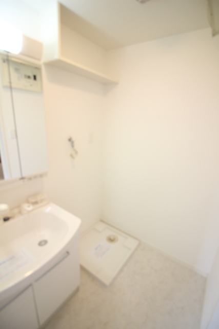 洗面設備　室内洗濯機置き場あり♪